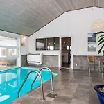 4 Star Holiday Home In Henne Дом отдыха