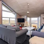 4 Star Holiday Home In Henne Дом отдыха